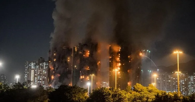 Hong Kong’taki yangın felaketinde bilanço ağırlaşıyor: Can kaybı 156’ya yükseldi
