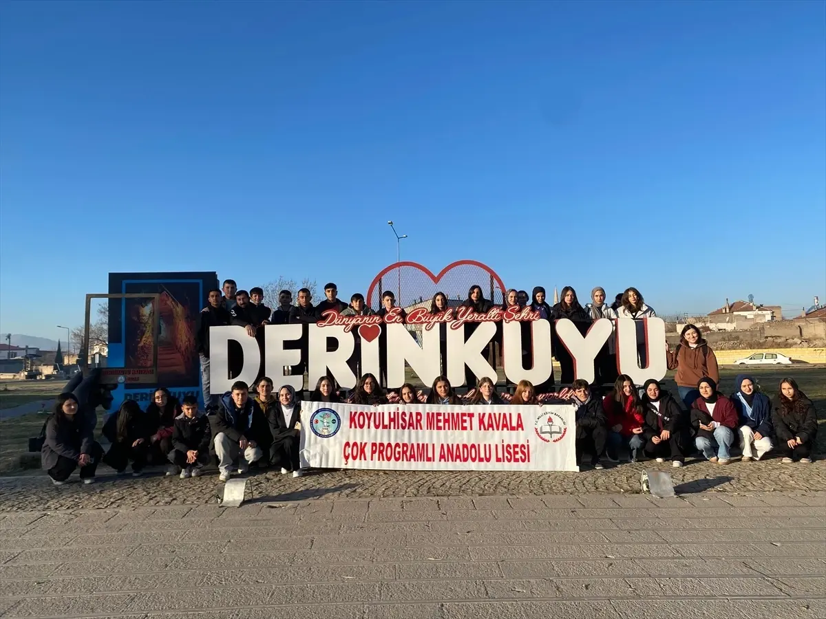 Lise Öğrencilerine Yönelik Kültür Gezisi Düzenlendi