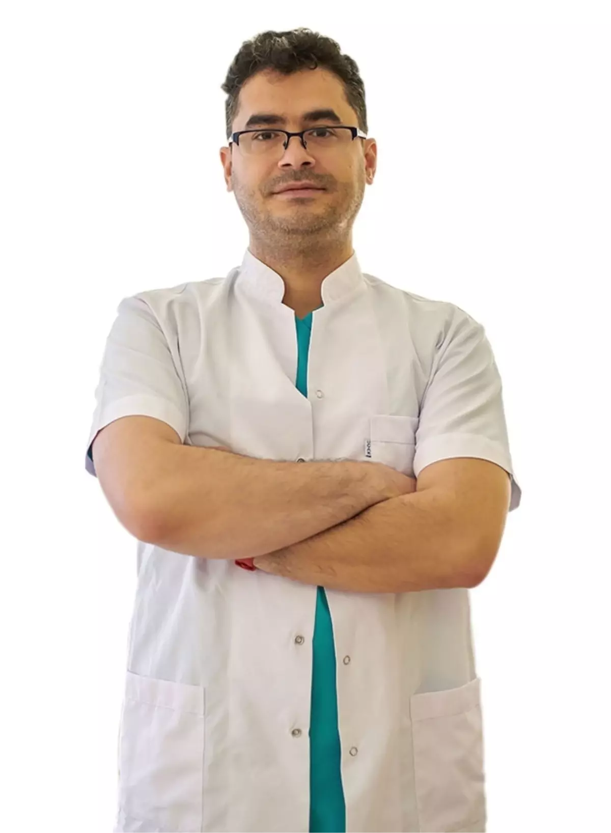 Ünlü estetik doktoru Zülfü Akşit, trafik kazasında hayatını kaybetti