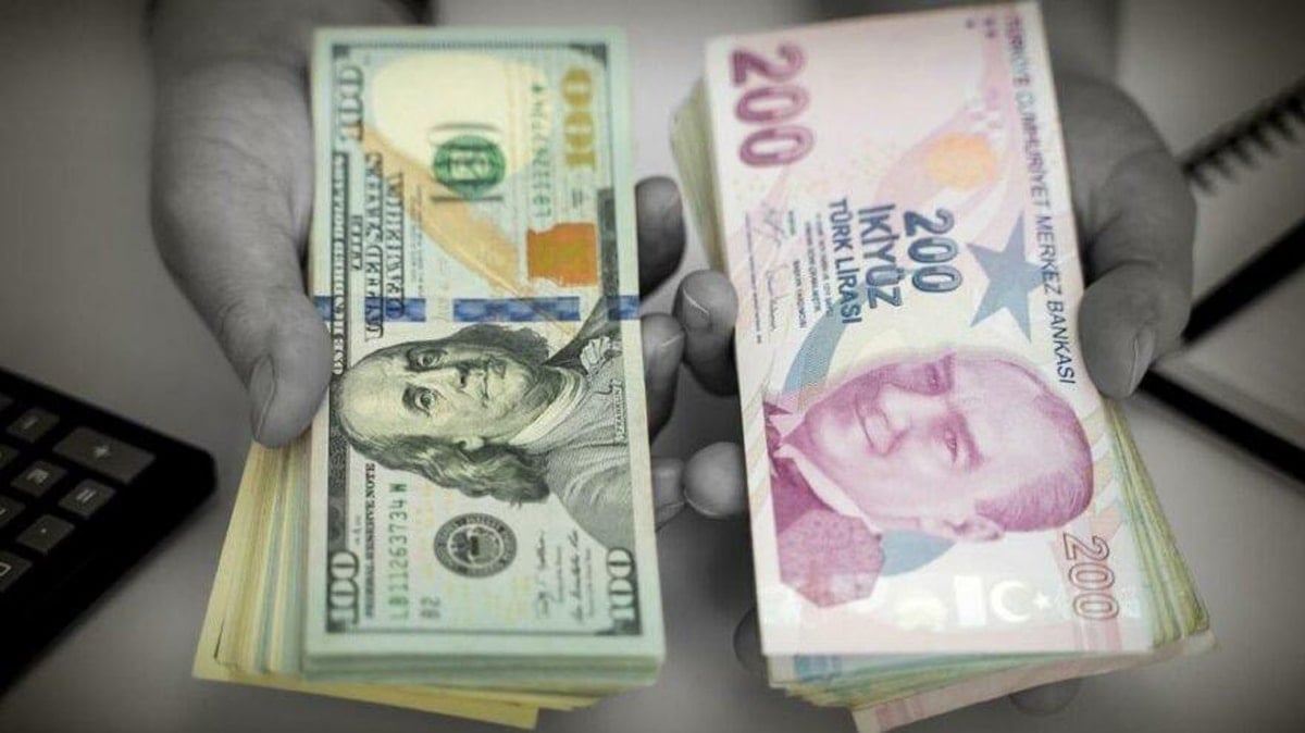 Dövizde perşembe etkisi: Dolar/TL rekor kırdı