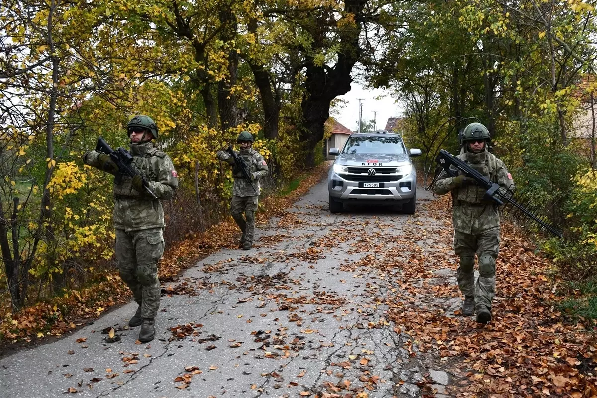 Türk Askeri Kosova’daki KFOR Görevine Devam Ediyor