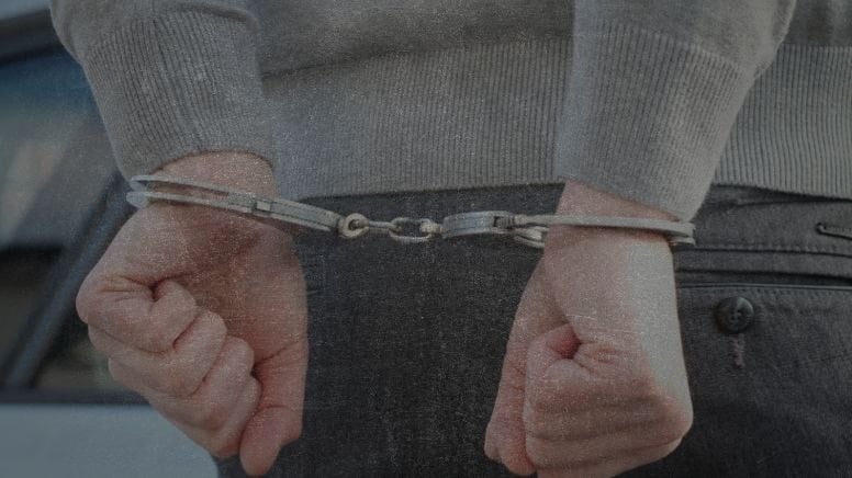 İl Özel İdaresi’ne ‘nezaket ziyareti’ fotoğrafını paylaşan personel tutuklandı