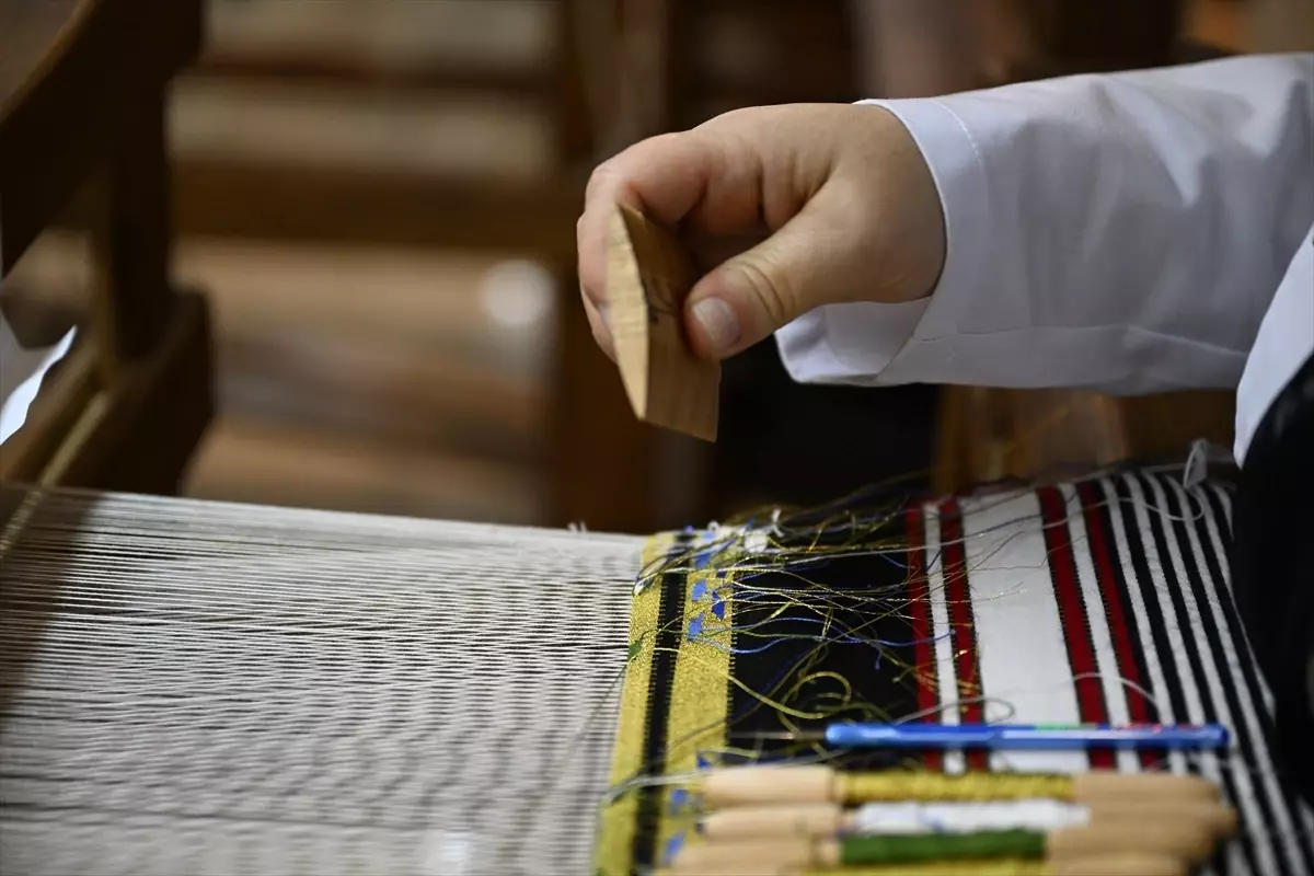 6 ŞUBAT DEPREMLERİNİN ÜÇÜNCÜ YILI – Kahramanmaraş’ta depremzede kadınlar kurslarla hem sosyalleşiyor hem kazanıyor