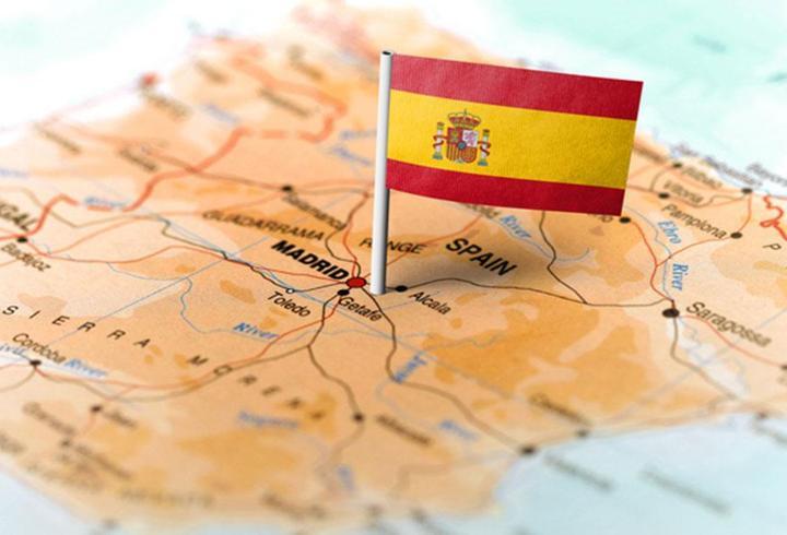 İspanya Nerede, Nasıl Gidilir? İspanya Gezi Rehberi 2025: Resmi Dili, Para Birimi, Ulaşım ve Bilmeniz Gereken Her Şey