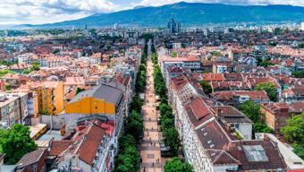 Schengen Ülkesi Yeni Vize ile Kapılarını Açtı 1 Yıllık Oturum Sağlıyor: Bu Şartları Sağlayanlar Başvurabilir...