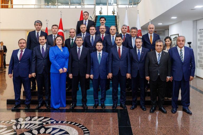 Adalet Bakanı Akın Gürlekten yargı mensuplarına ilk mesaj: Yargılamalar daha kısa sürede bitmeli