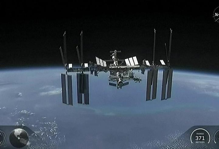 Uzayda nöbet değişimi gerçekleşti