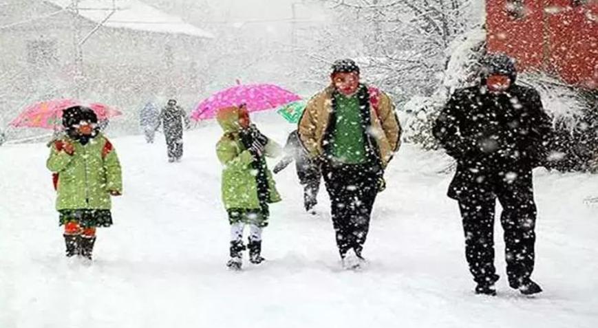 Erzurum’da eğitime kar engeli! Valilik duyurdu