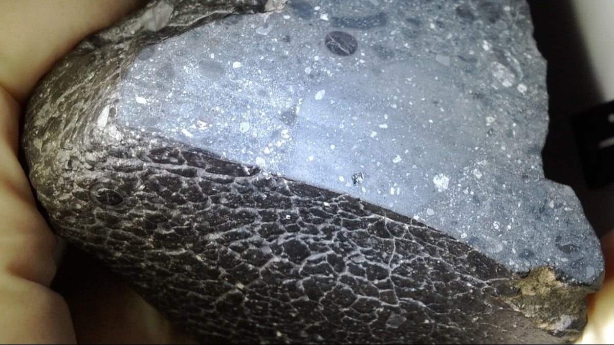 Mars’tan gelmişti… Siyah taşın sırrı çözüldü