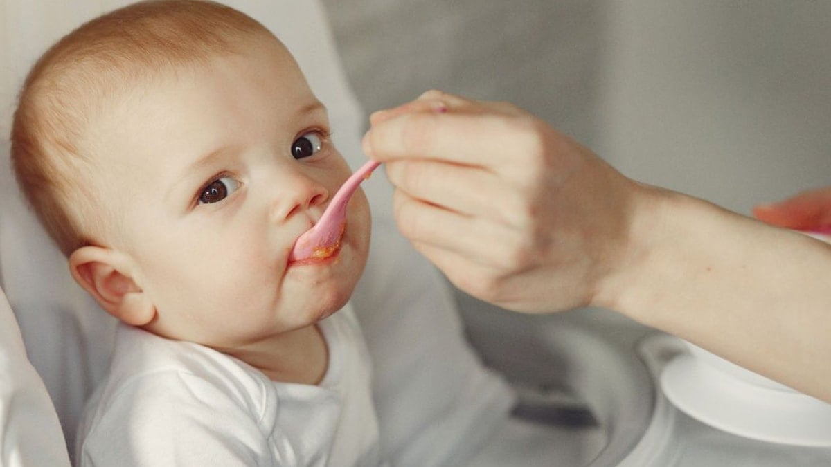 İki ünlü şirket bebek mamalarını piyasadan çekti