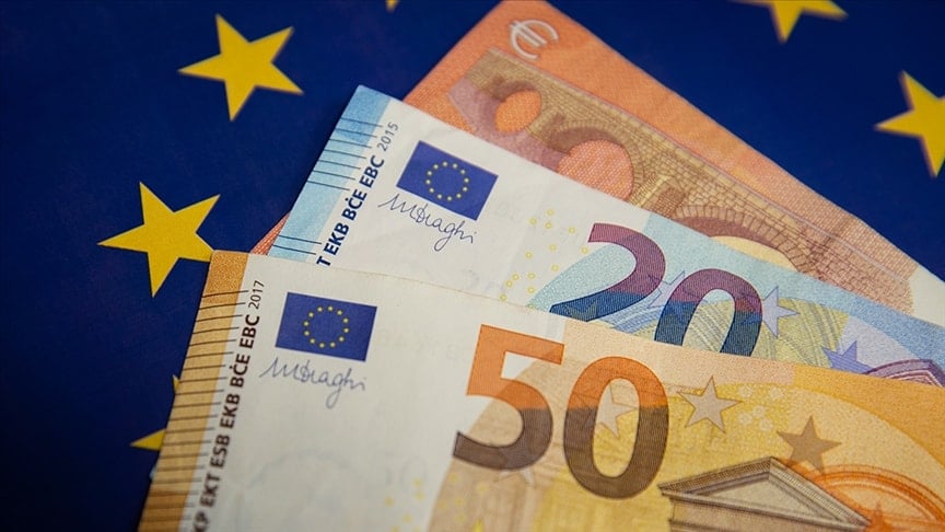Euro Bölgesi bankaları, şirketlerin kredi talebinin ilk çeyrekte artmasını bekliyor