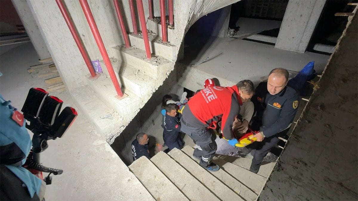 Tuvalet ihtiyacı için inşaata girdi, hastanelik oldu