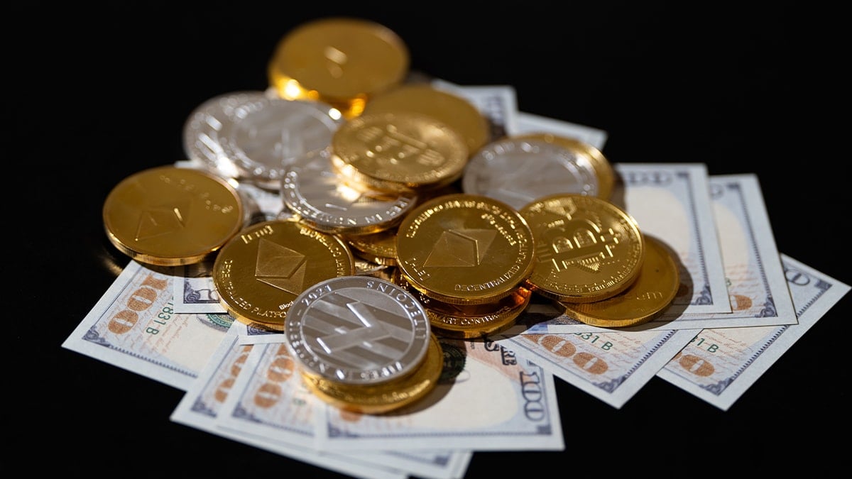 Altın ve gümüş dijitalleşti: Rekorlar bu kez coin’lerde