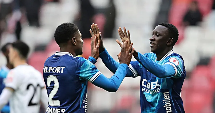 Samsunspor kupada iki golle güldü