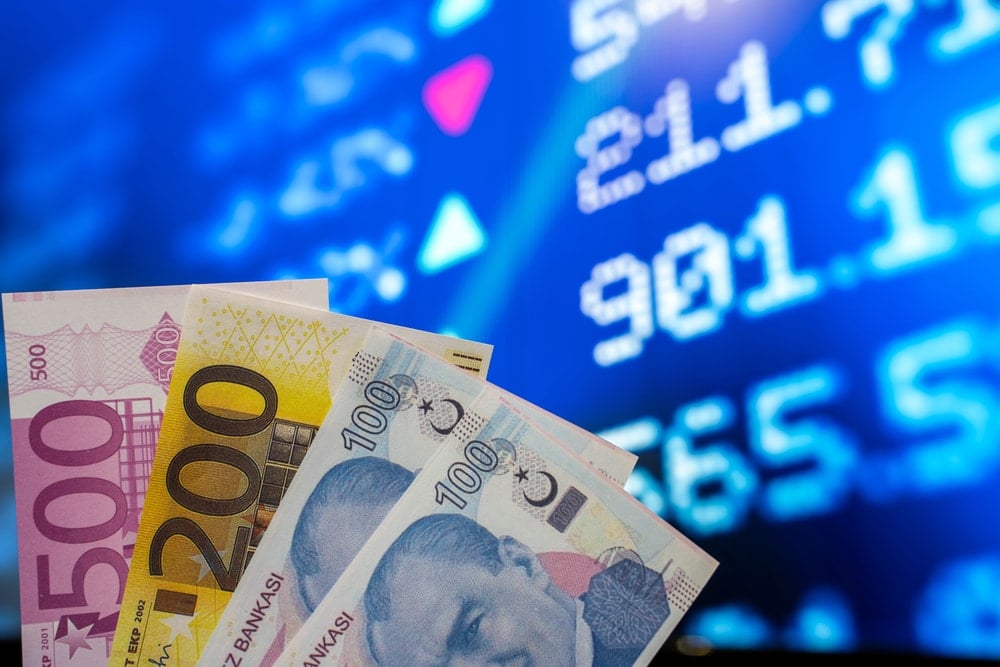Euro/TL’den yeni rekor: Adım adım 52 lira yolunda