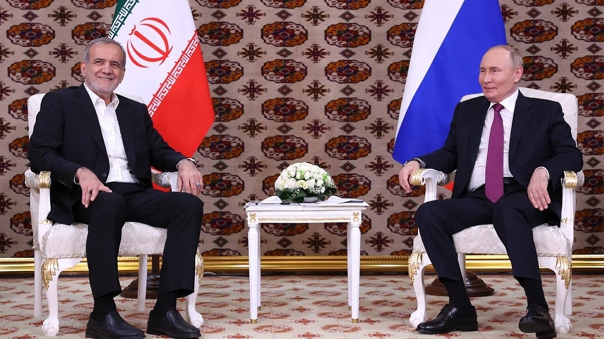 Putin, İran Cumhurbaşkanı Pezeşkiyan ile görüştü: İlk açıklama geldi