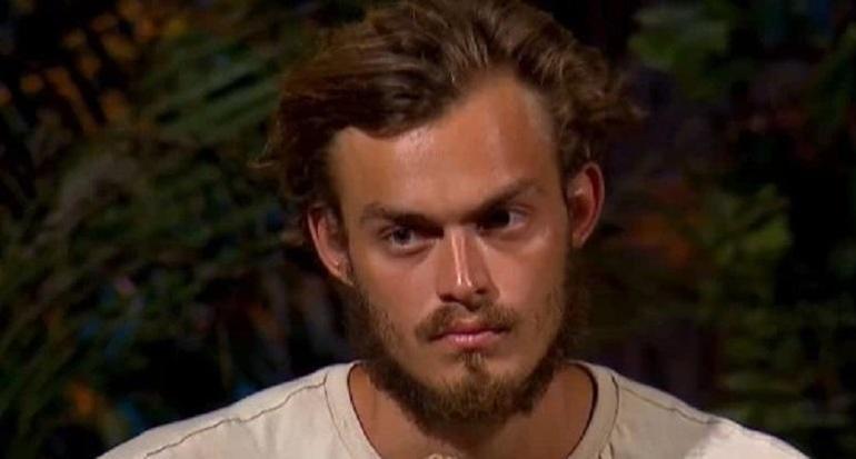 Survivorda eleme adayları belli oldu Yılmaz Morgülün sitemine Acun Ilıcalıdan bakın ne yanıt geldi