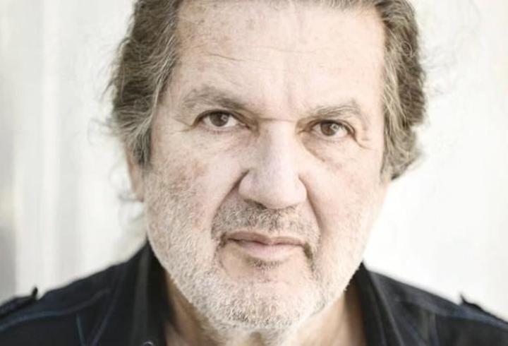 Reklam dünyasının usta ismi Alinur Velidedeoğlu hayatını kaybetti