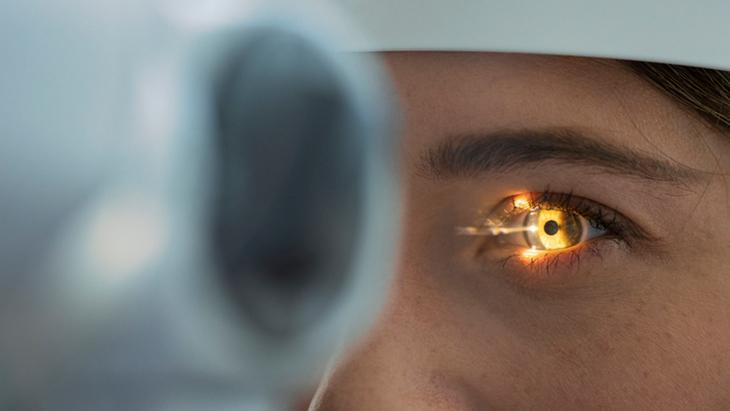 Glokom sessiz ilerliyor: Görmeyi kalıcı olarak yok edebilir!