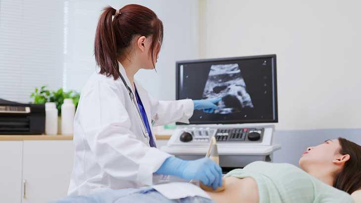 Ailede kolon kanseri varsa dikkat! Taramalara 10 yaş erken başlayın