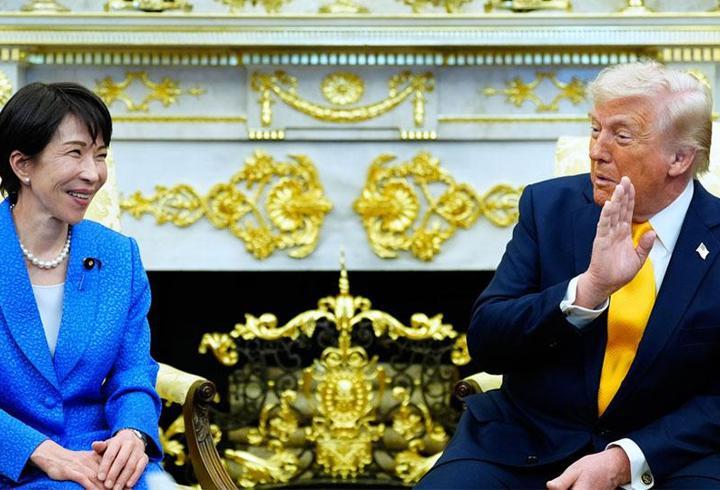 Trump’tan İran’a kara harekatı iddialarına yanıt! Japon heyetine yaptığı espri gündeme oturdu