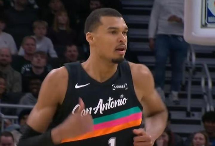 NBA’de San Antonio Spurs durdurulamıyor! Üst üste 8. galibiyet