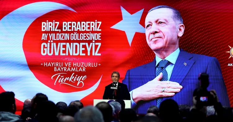 AK Parti İstanbul İl Teşkilatında bayram coşkusu yaşandı