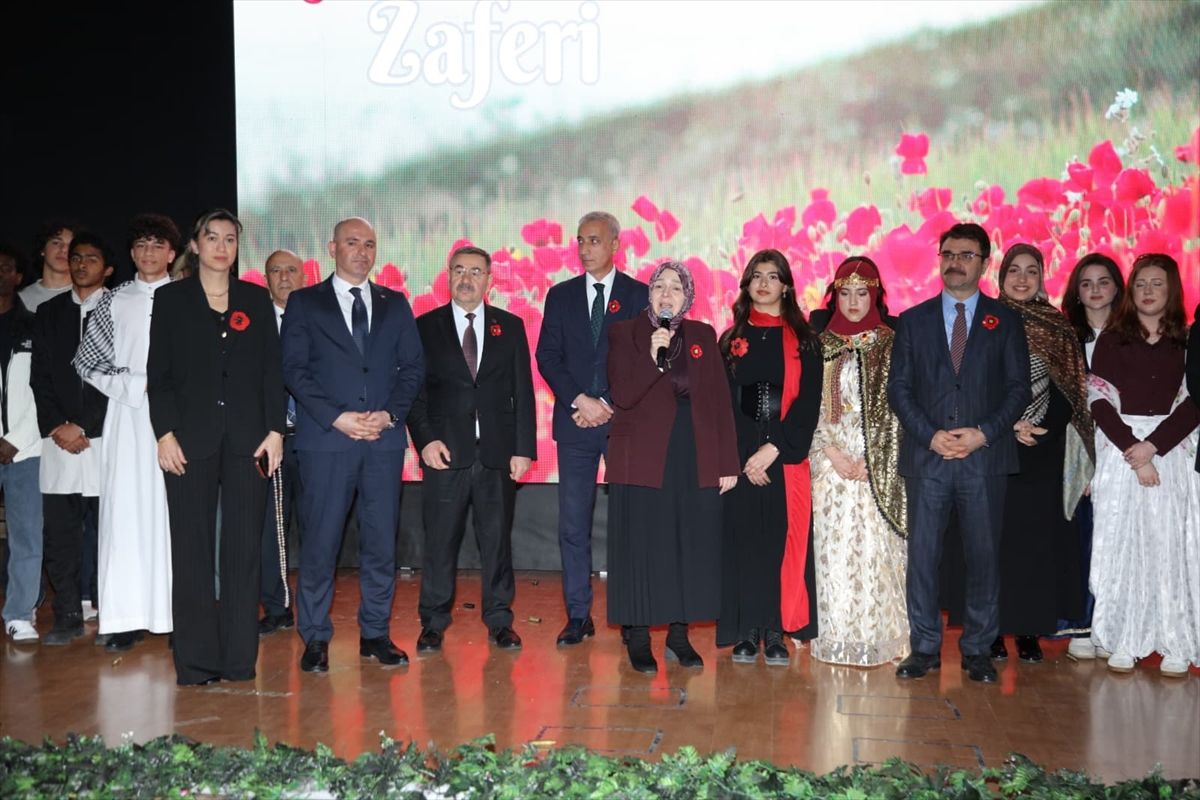 Ankara’da öğrencilerin çektiği “Çanakkale” temalı belgeselin galası yapıldı