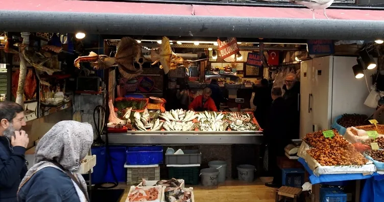 Bayramda balığa büyük rağbet