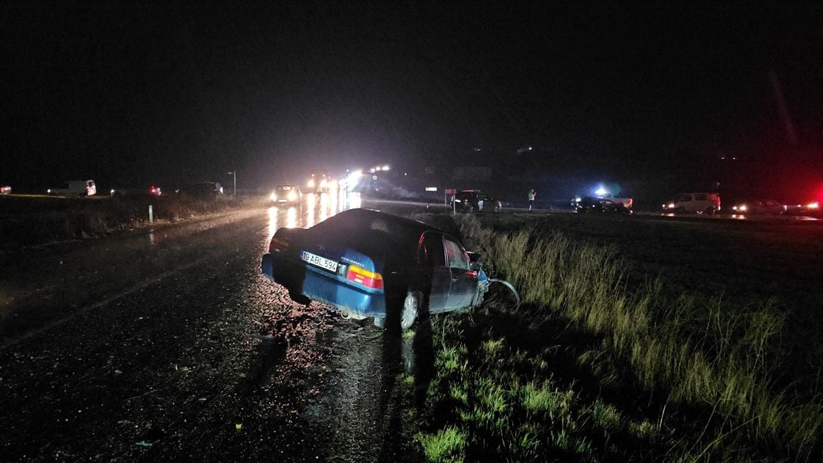 Çorum’da otomobil ile cipin çarpıştığı kazada 6 kişi yaralandı