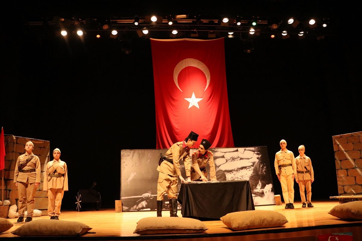 Kayseri’de ‘Son Nefes Çanakkale’ Tiyatrosu