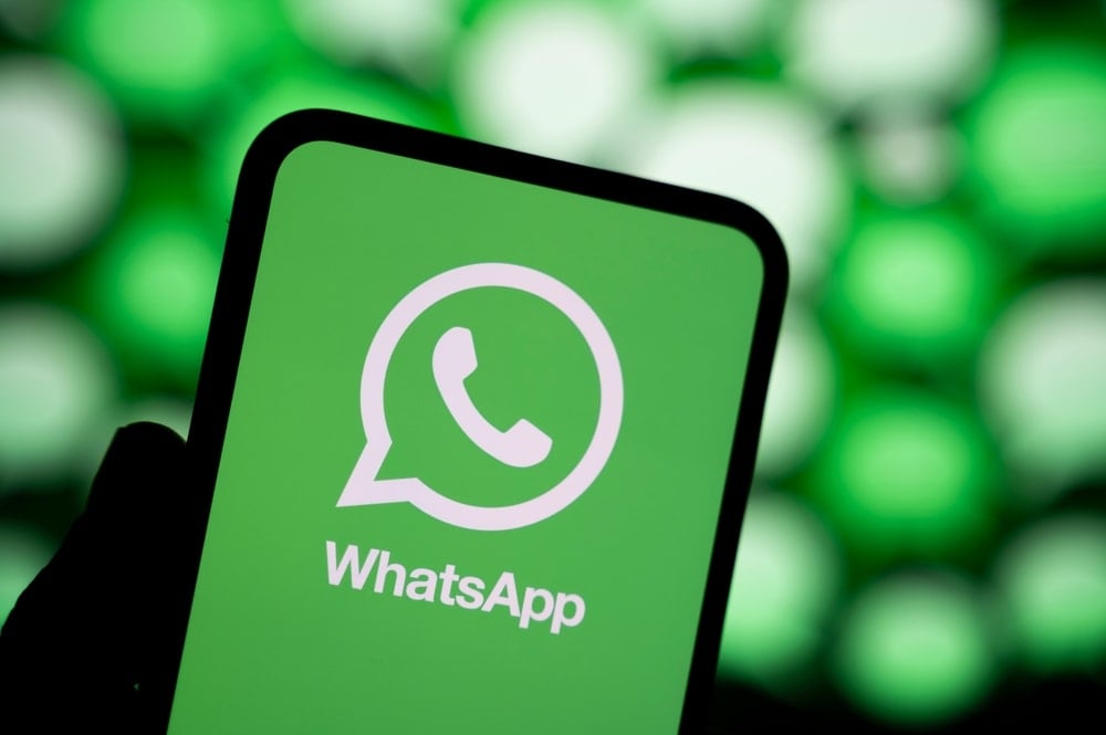 WhatsApp artık paralı hale geliyor! Kullanıcıları şoke eden ücret kararı