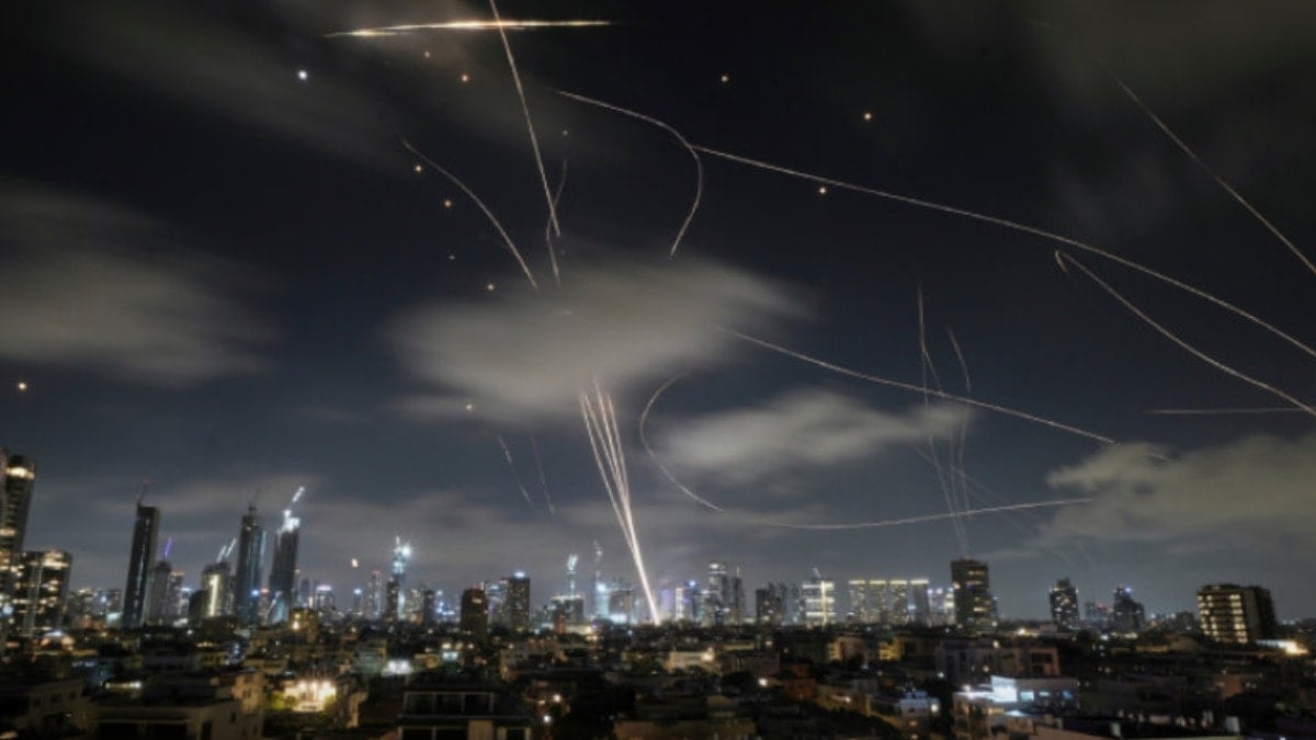 İran’ın misket silahı İsrail’in elini kolunu bağladı! Hava savunmaları delik deşik oldu