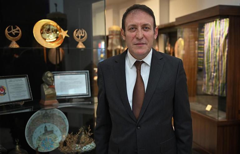 MHPden Devlet Bahçeli ve Türk Milliyetçiliği kitabı