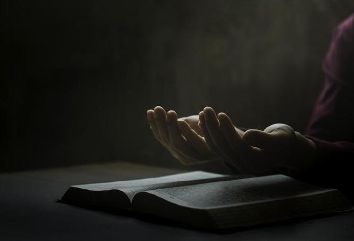 AREFE GÜNÜ OKUNACAK DUALAR: Arefe Günü okunacak sureler ve çekilecek tesbihler, zikirler!