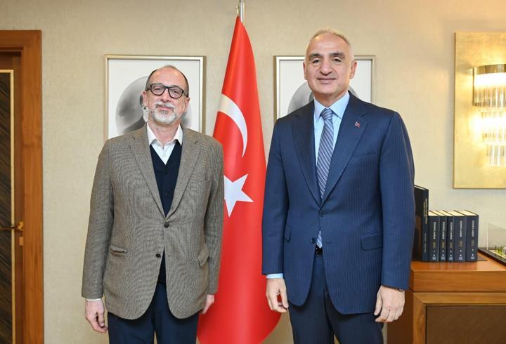 Haydarpaşa ve Sirkeci’de Dünyaca Ünlü Küratör Devrede