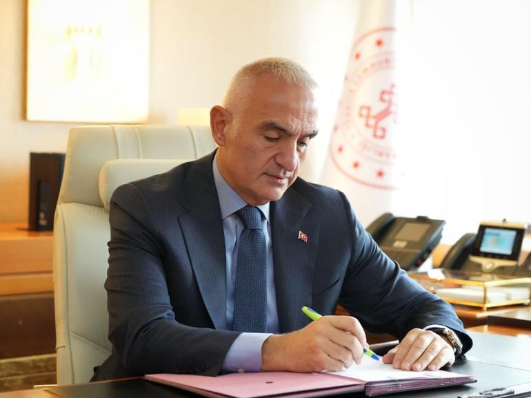 Bakan Ersoy duyurdu Kanada’dan Türkiyeye tarihi iade