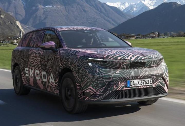 Škoda’nın Yeni Amiral Gemisi SUV Modeli Peaq olacak