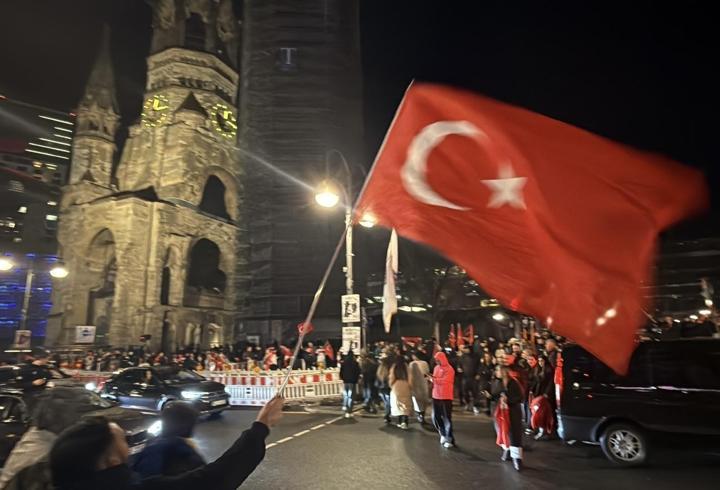 Berlin’de Dünya Kupası coşkusu