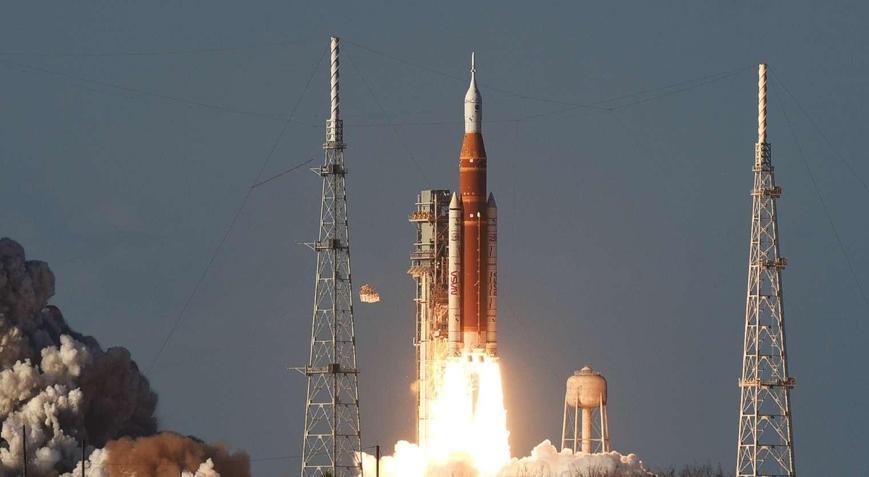 54 yıl sonra Ay’a insanlı yolculukta beklenmedik kriz! NASA uzay aracında ‘tuvalet’ alarmı