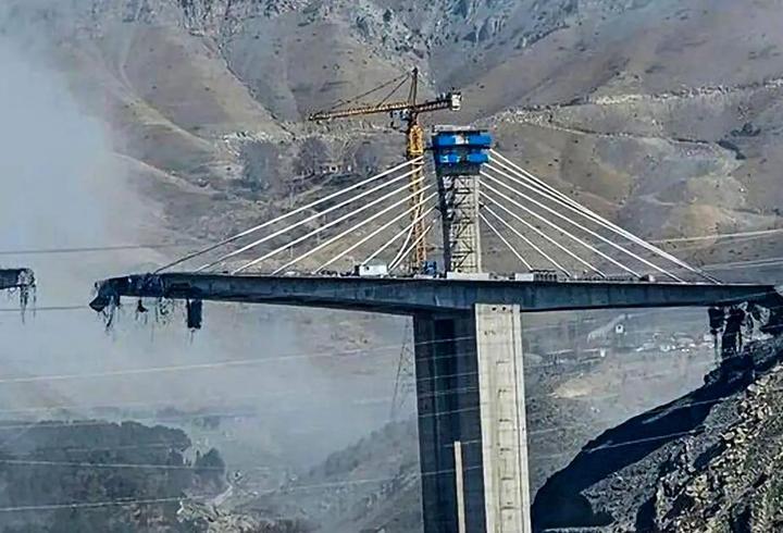 ABD/İsrail saldırıları sürüyor! İran’ın en yüksek köprüsü hedef alındı