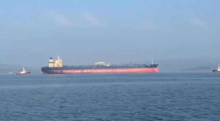 Çanakkale Boğazı’nda dev tanker arızası! 274 metrelik gemi römorkörlerle çekildi