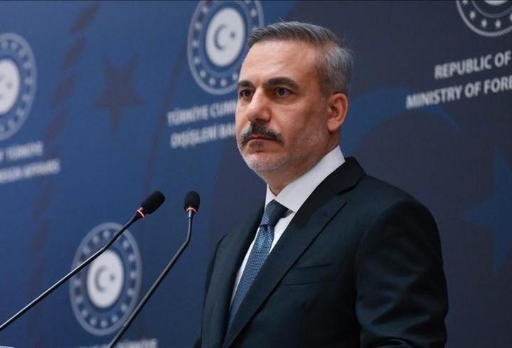 Dışişleri Bakanı Hakan Fidan, İranlı mevkidaşı Arakçi ile telefonda görüştü