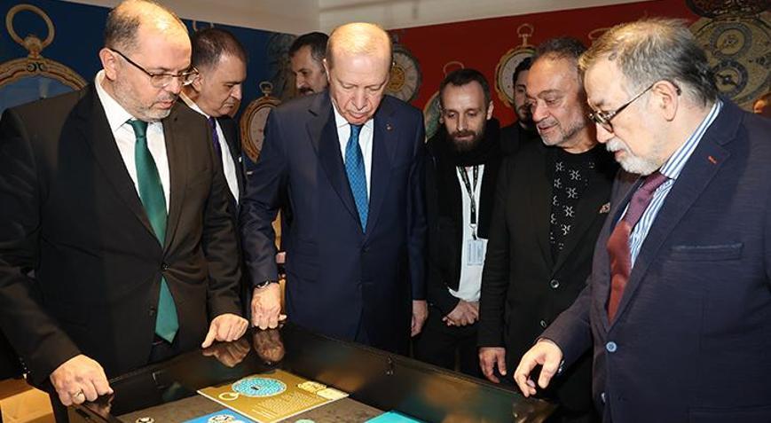 Cumhurbaşkanı Erdoğan, “Muhteşem Cep Saatleri Koleksiyonu” sergisini gezdi