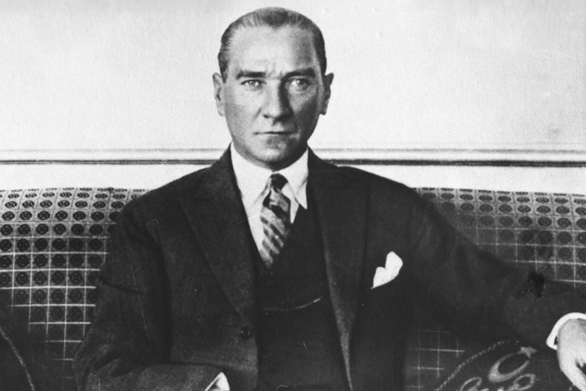 Cumhuriyetimizin kurucusu Ulu Önder Mustafa Kemal Atatürk’ün ebediyete intikalinin üzerinden 87 yıl geçti