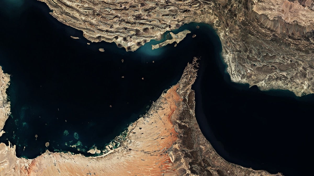 ABD’yi savaşa girdiğine pişman etti! İran’dan dolara Hürmüz çalımı!