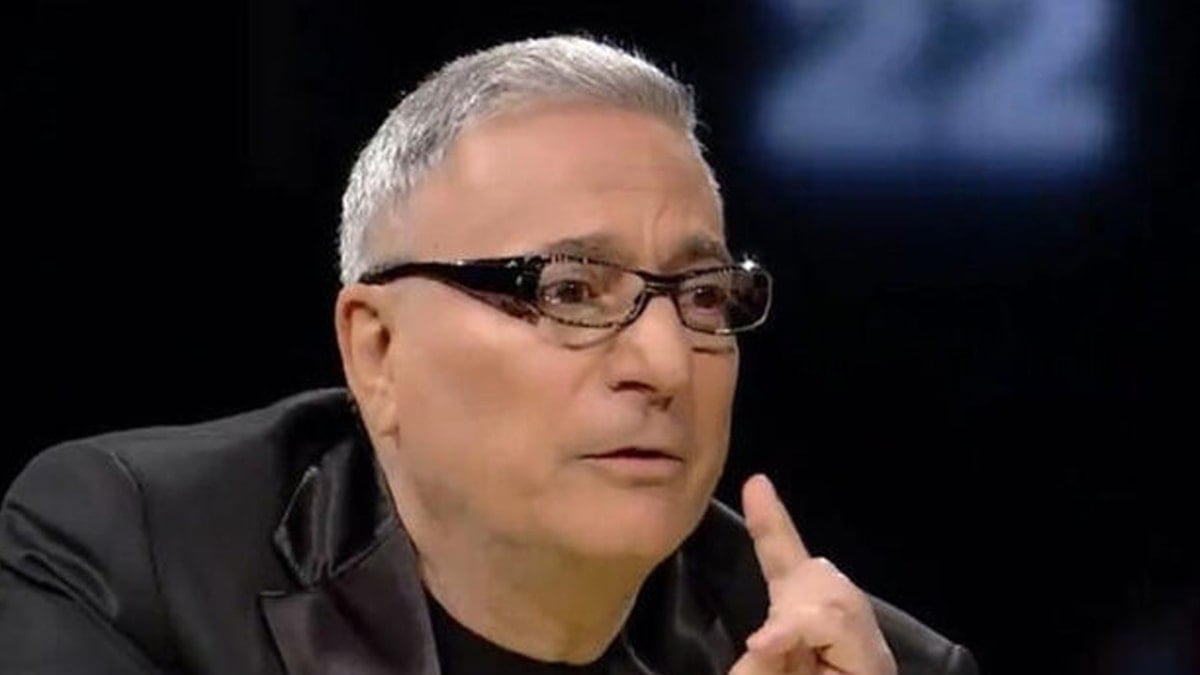 Ünlü şovmenin acı günü: Mehmet Ali Erbil’i kahreden haber