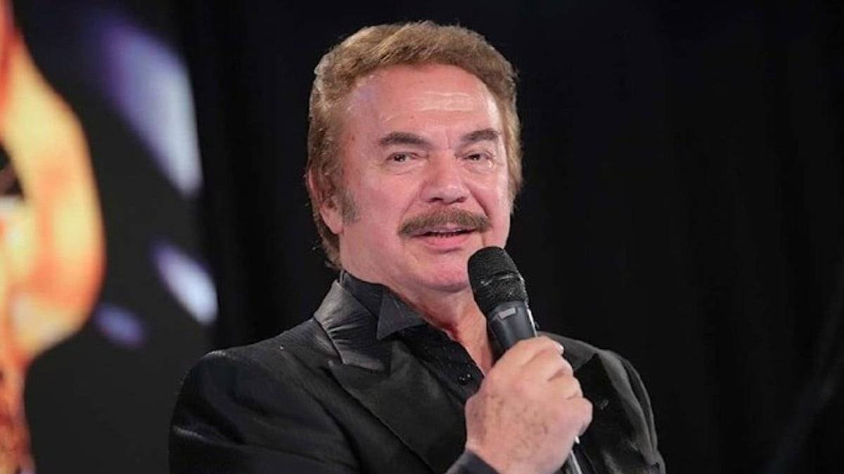 Günlerdir tedavi gören Orhan Gencebay’dan ilk görüntü