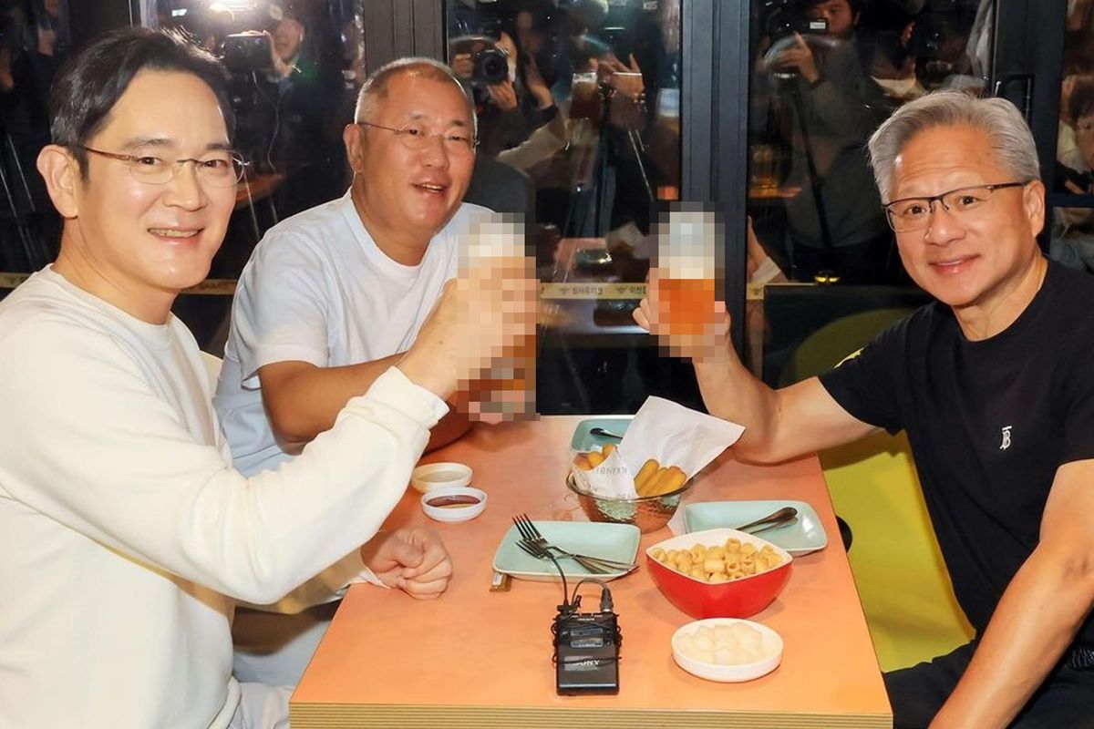 Samsung, Hyundai ve Nvidia’nın CEO’ları aynı masada