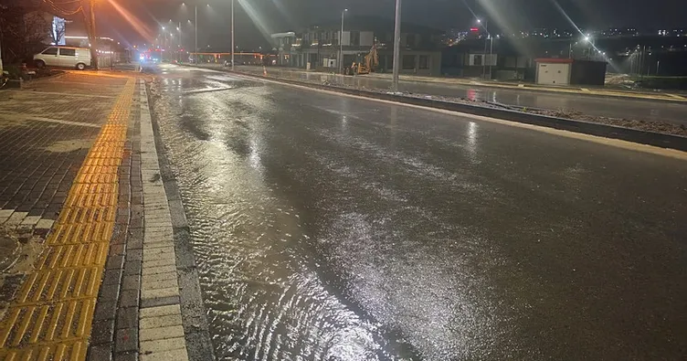 Tekirdağ’da sağanak yağış etkili oldu: Yollar göle döndü